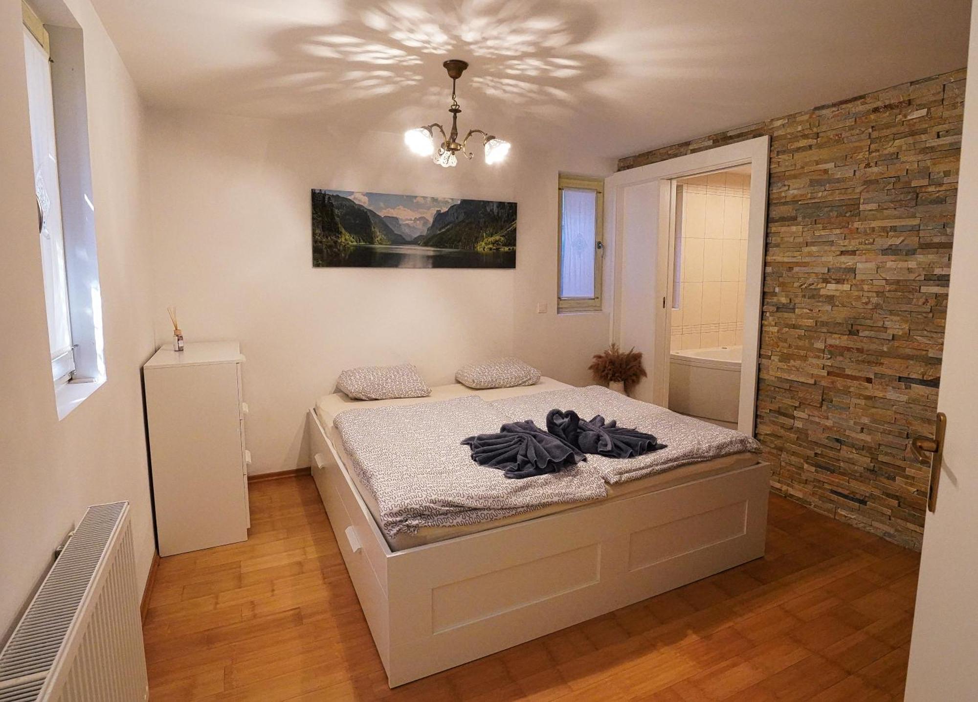 Apartment Mojstrovka With Terrace In City Center Kranjska Gora Exteriér fotografie